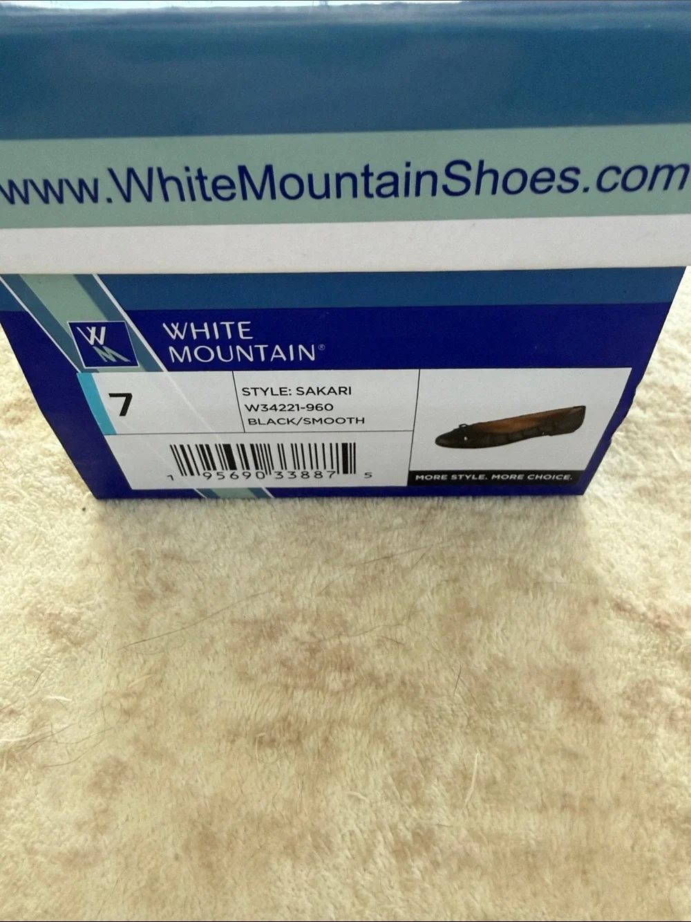 White Mountain Sakari Black Leather Ruched Ballet Flat with Bow Accent